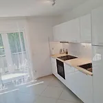 Enelani Apartments