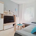 Enelani Apartments Konukevi Kastela
