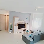 Enelani Apartments